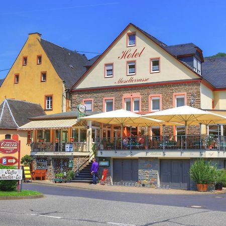 Hotel Moselterrasse Эдигер-Эллер Экстерьер фото
